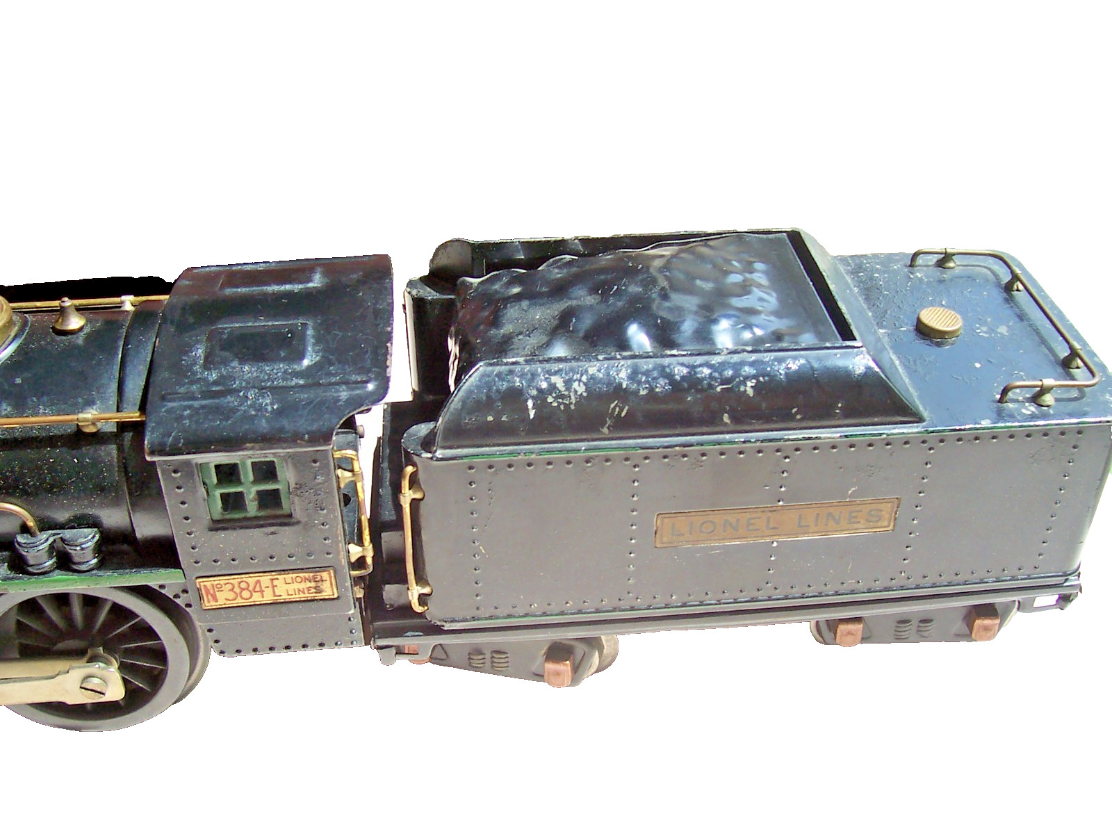 Running Lionel Standard Gauge 2-4-0 Steam Locomotive & Tender 384E and 384T