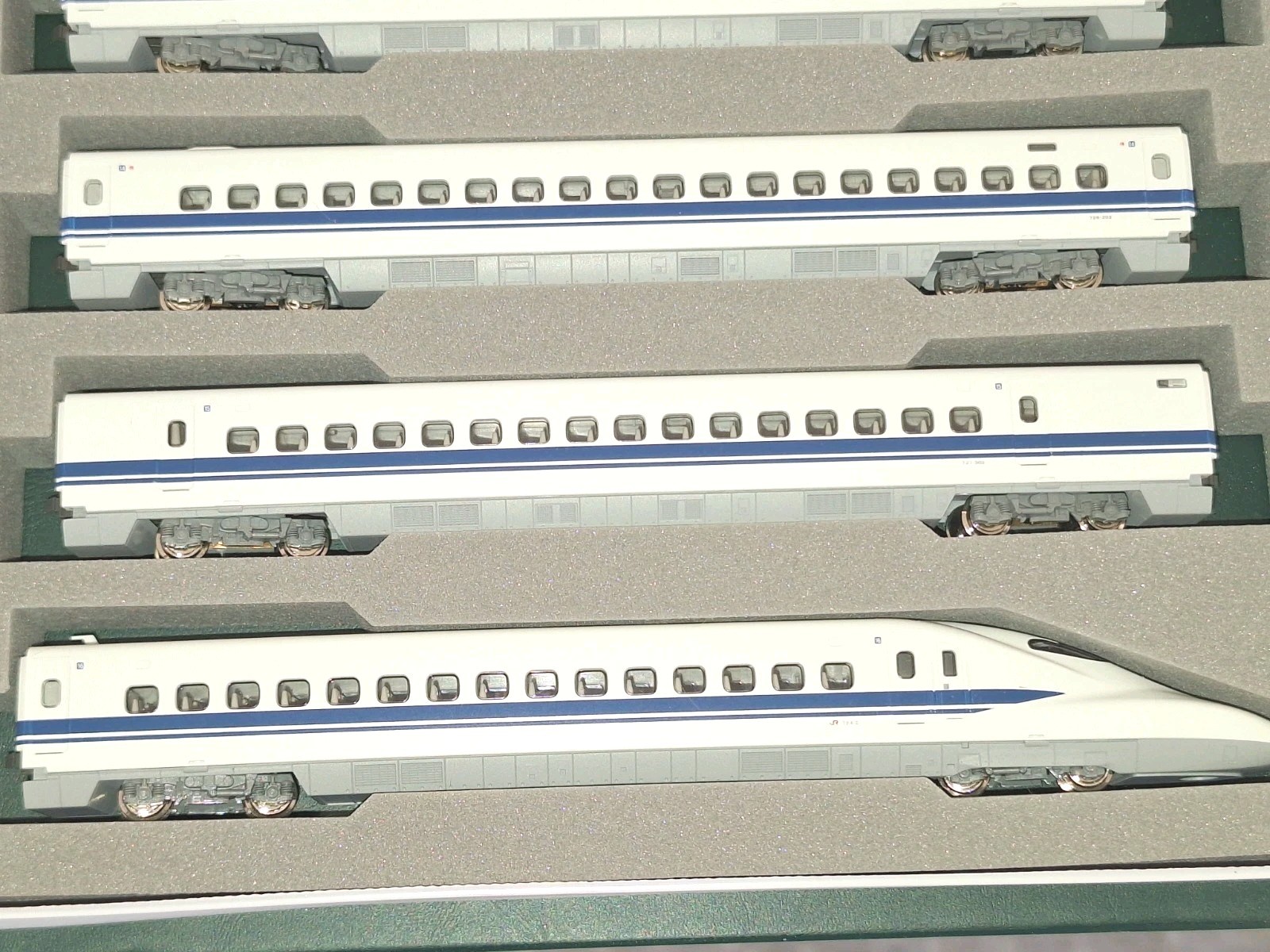 Kato N Scale, 10-397. 8 Part Shinkansen Set. In New Cond. Lights. Boxed, papers