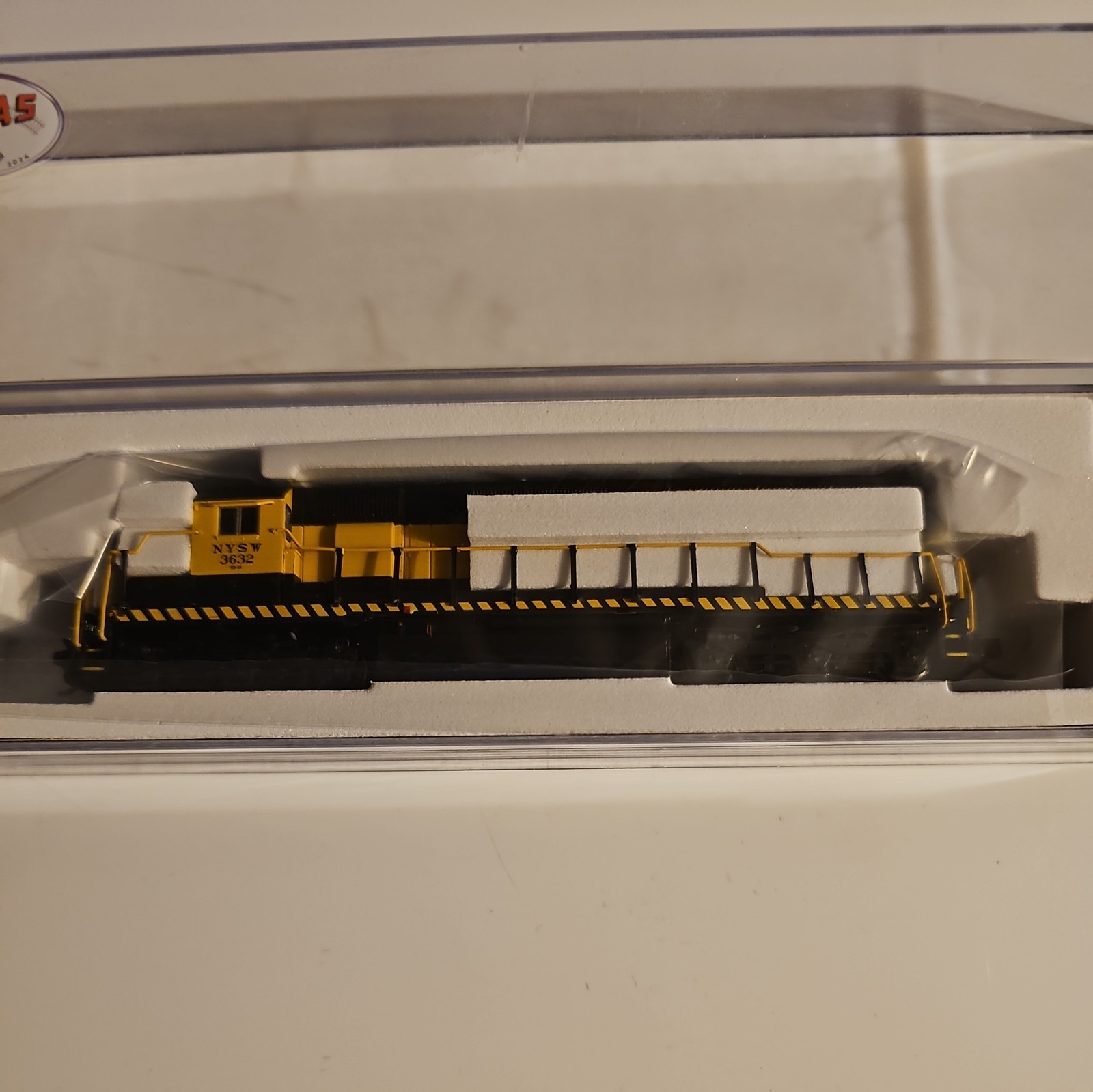 Atlas N EMD SD45 Low Short Hood New York Susquehanna Western NYSW 3632 40005573