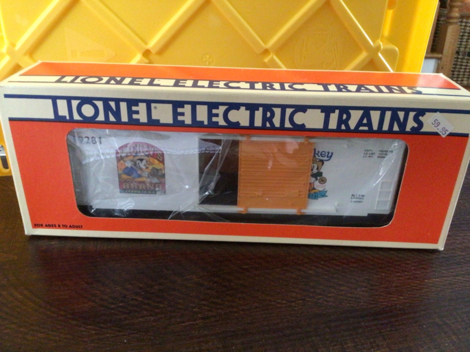LIONEL DISNEY 1991-1996 MICKEY MOUSE EXPRESS 10 PIECE O/027-GAUGE TRAIN SET C-8