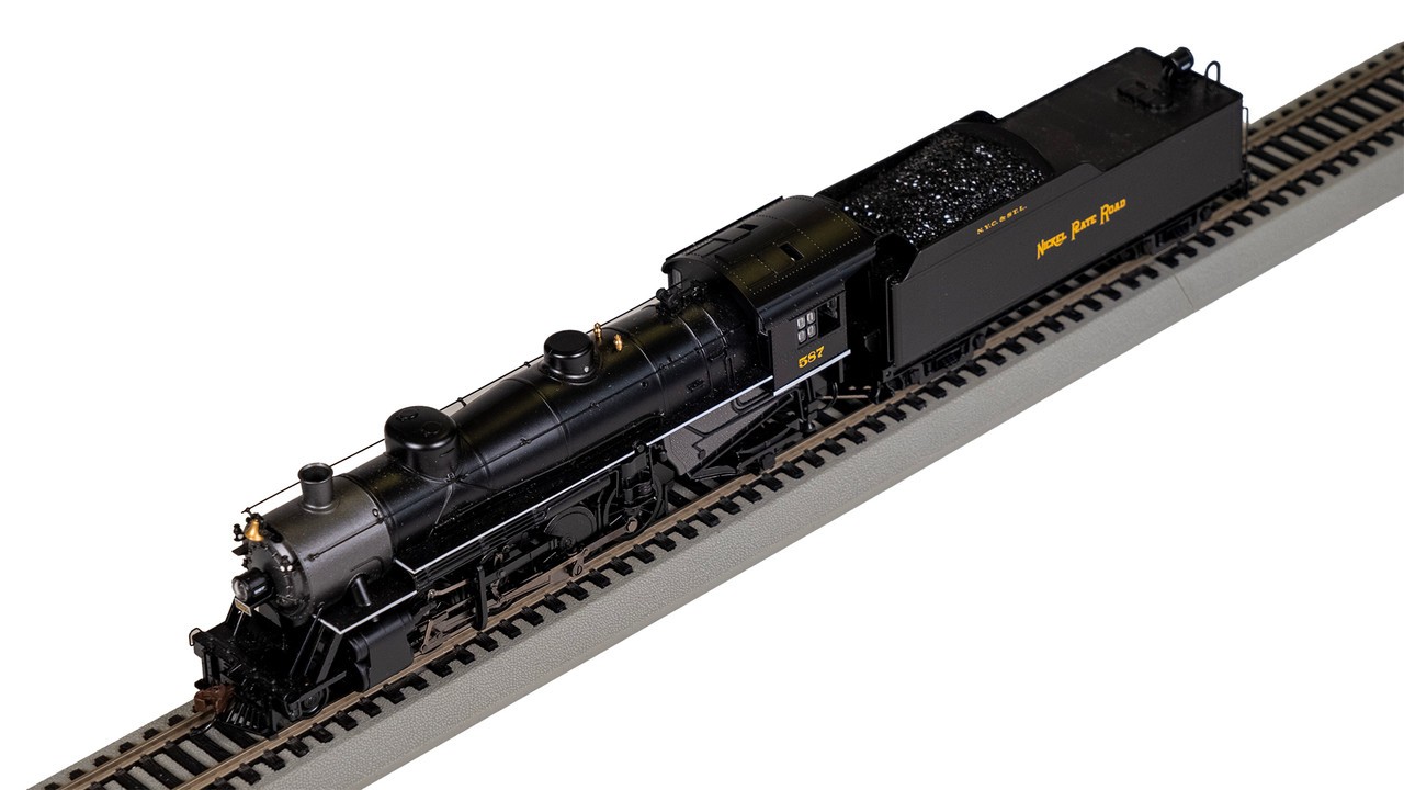 Bachmann HO Scale ~ Light 2-8-2 ~ Nickel Plate Road 587 Long Tender ~ DC ~ 54407