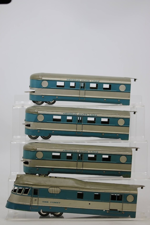 American Flyer Prewar O Gauge Tin Litho “The Comet” Passenger Car Set 1:48