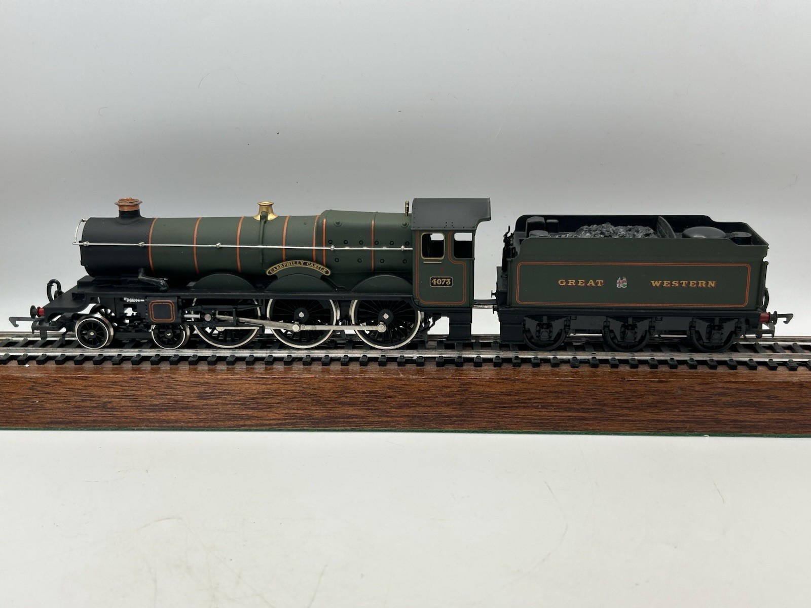 OO Airfix 54124-2 GWR 4-6-0 Castle Class ‘Caerphilly Castle’ – (AS IS)