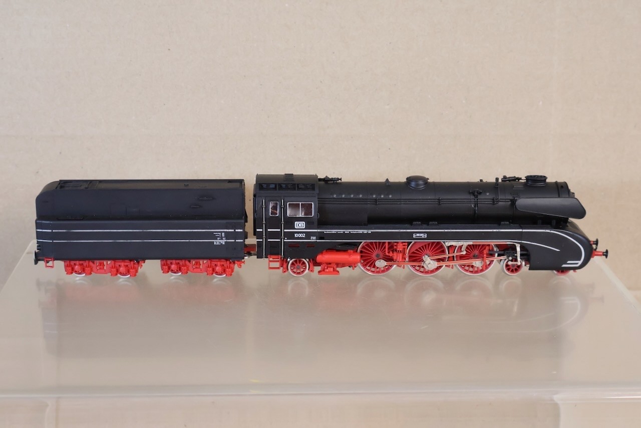 RIVAROSSI 1339 HO GAUGE DB 4-6-2 CLASS BR 10 002 EXPRESS LOCOMOTIVE BOXED op