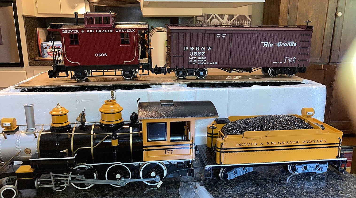 Bachmann “G” Gauge Silverton Flyer Steam Locomotive Freight Set #20141 Runs OB