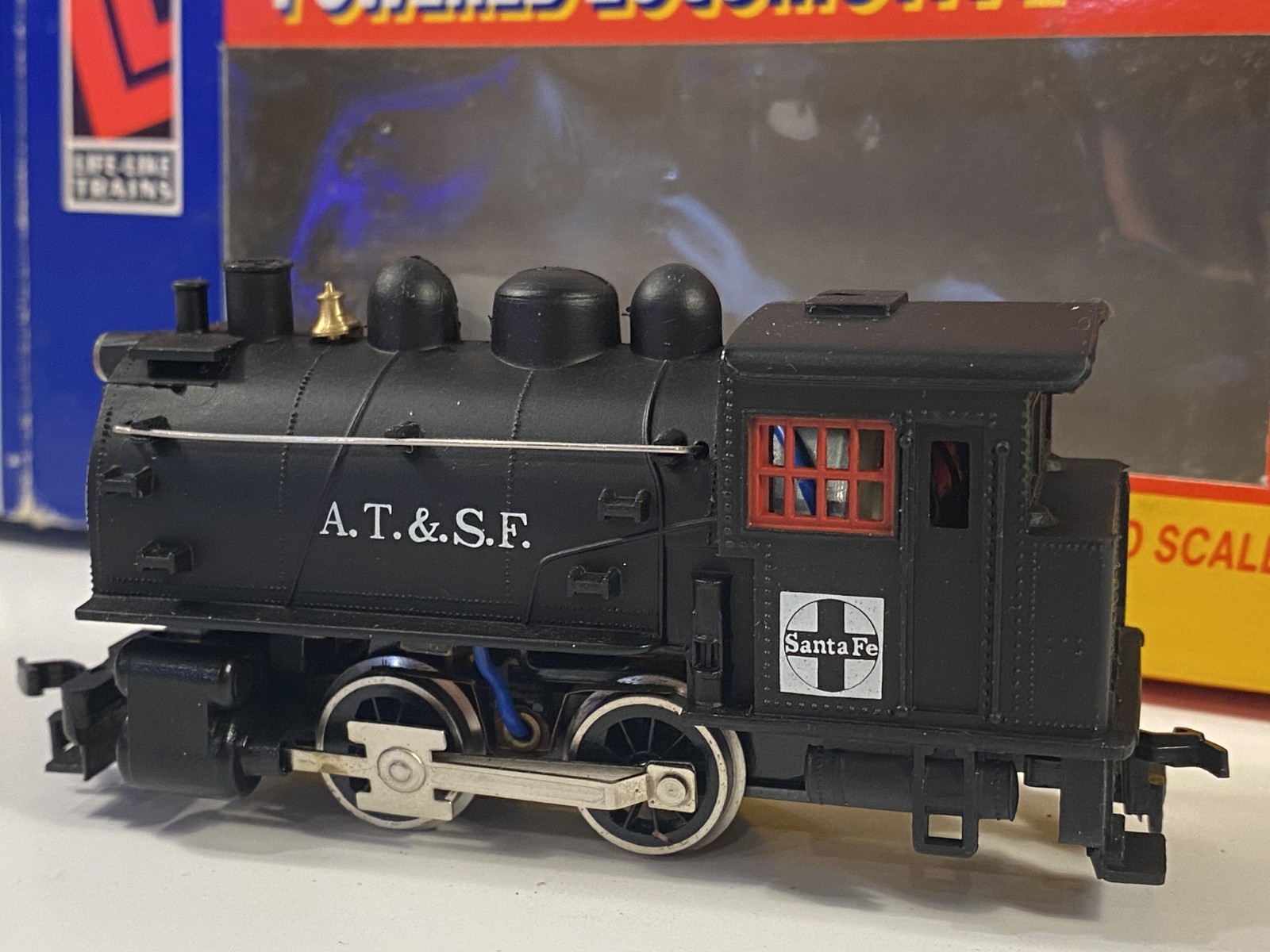 New Life-Like HO 8302 Santa Fe Dockside 0-4-0 Steam Loco Locomotive Box