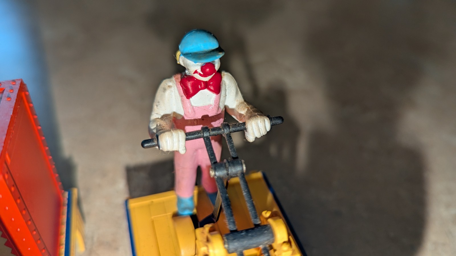 K LINE CIRCUS TRANSPORT RAILROAD CLOWN HAND CAR