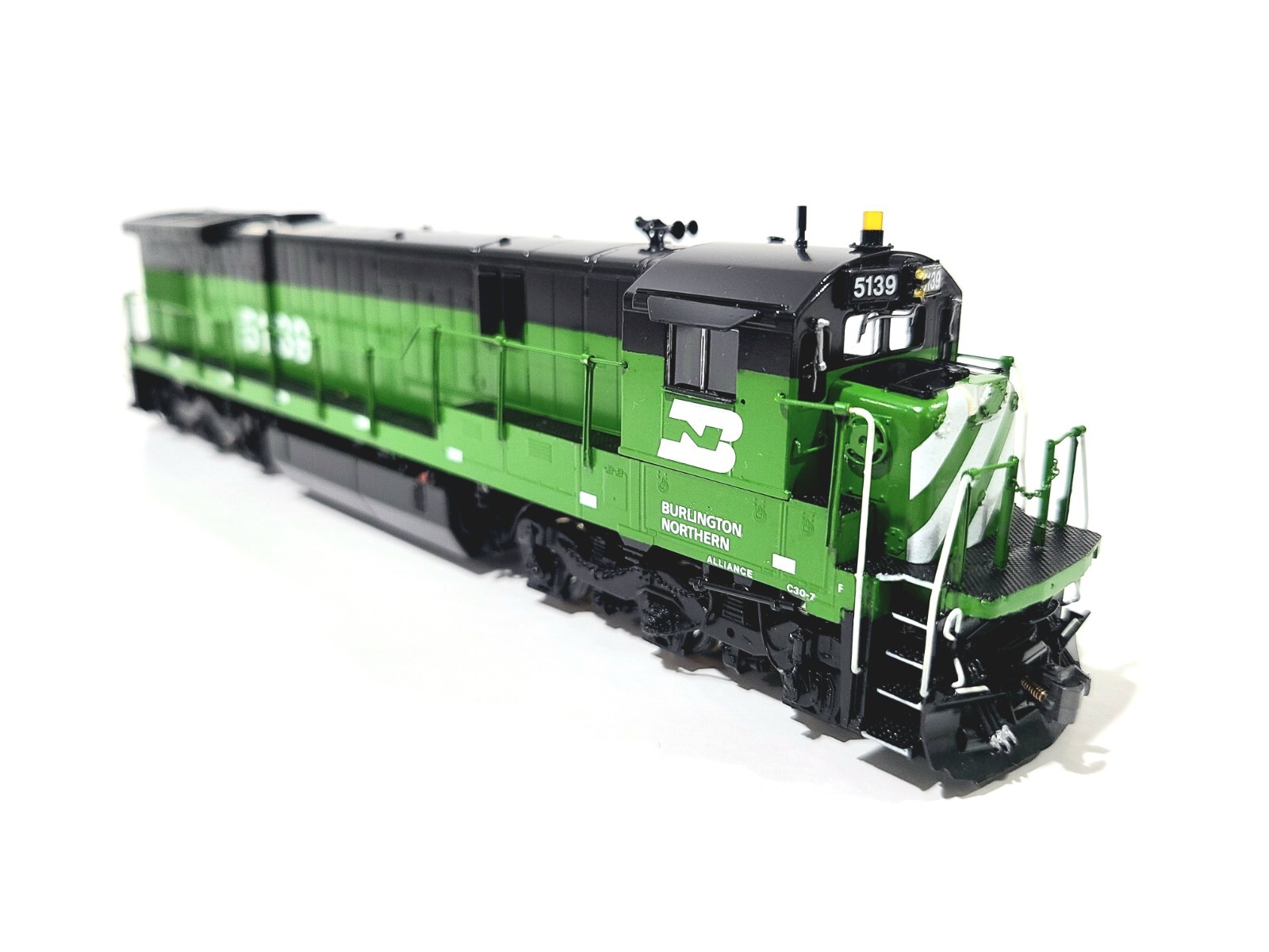 Overland OMI Ajin BN GE C30-7 Burlington Northern #5725 CP HO Brass Model