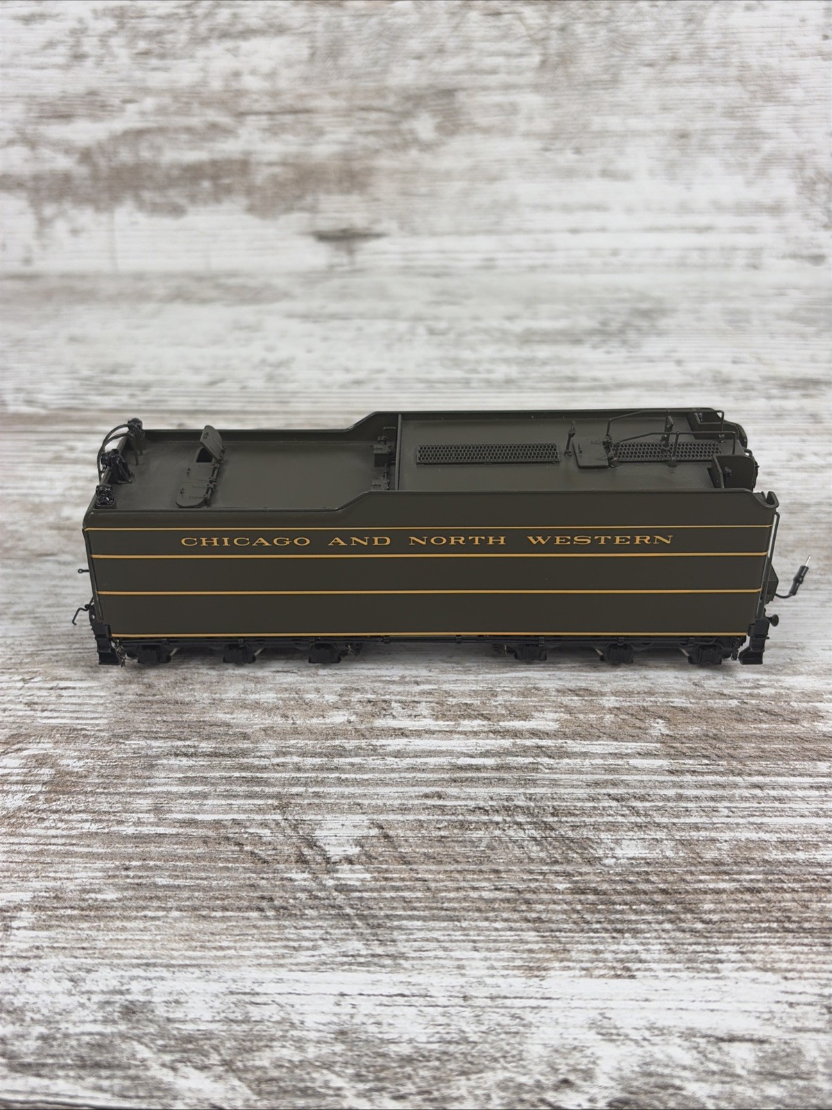 HO BRASS Challenger Imports 2271.1 C&NW 4-6-4 E-4 #4004 Oil Streamlined