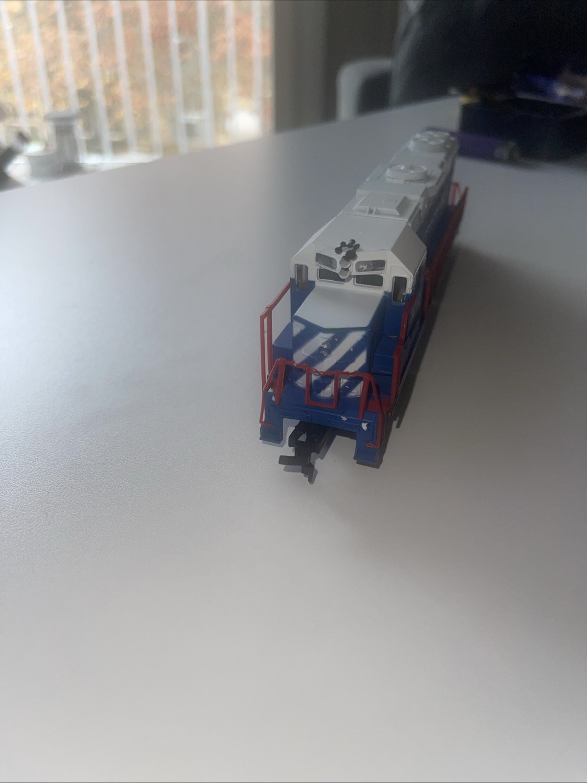 HO Scale Armstrong GP38-2 Diesel Locomotive #3010 – Blue/White/Red – Promotional