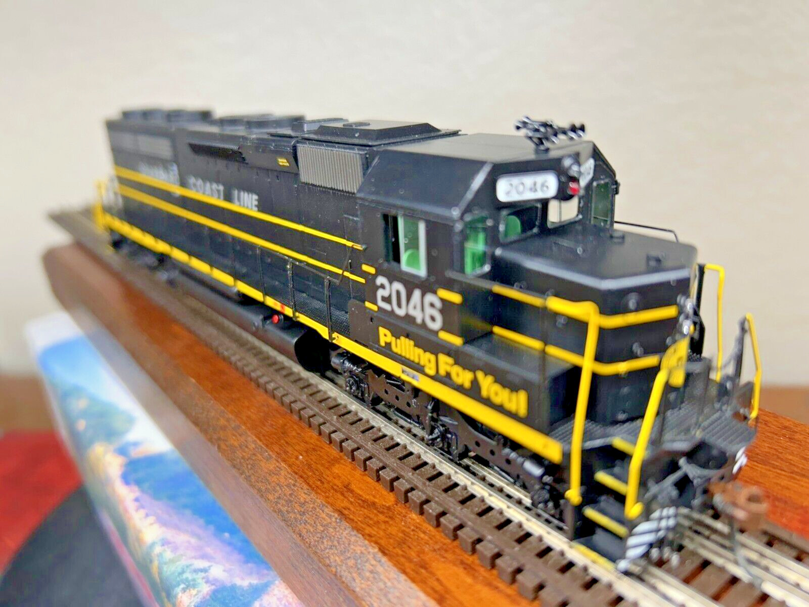 SEABOARD COAST LINE SD45-2 LOCO- DCC/SOUND – HO Scale -“GENESIS” NEW RTR OOP