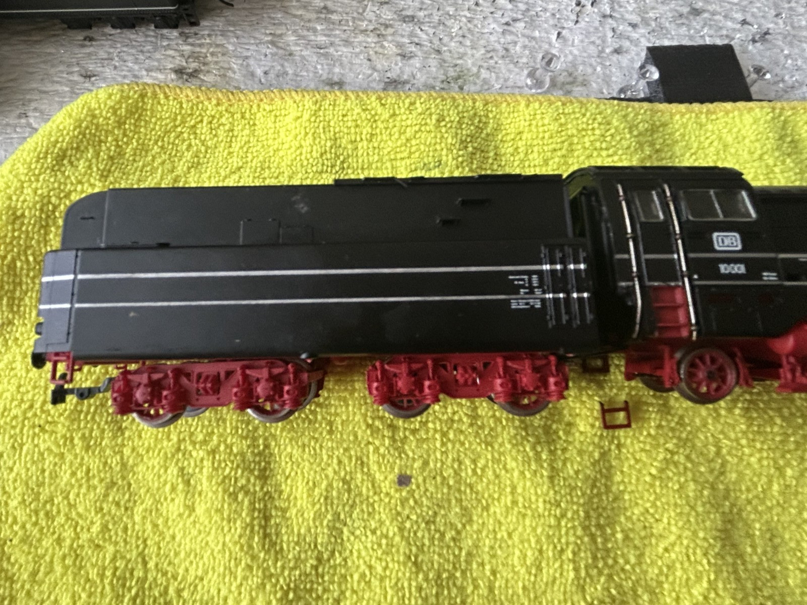 Vintage Rivarossi HO DB BR 10 4-6-2 Steam Locomotive 10001 & Tender – Some TLC
