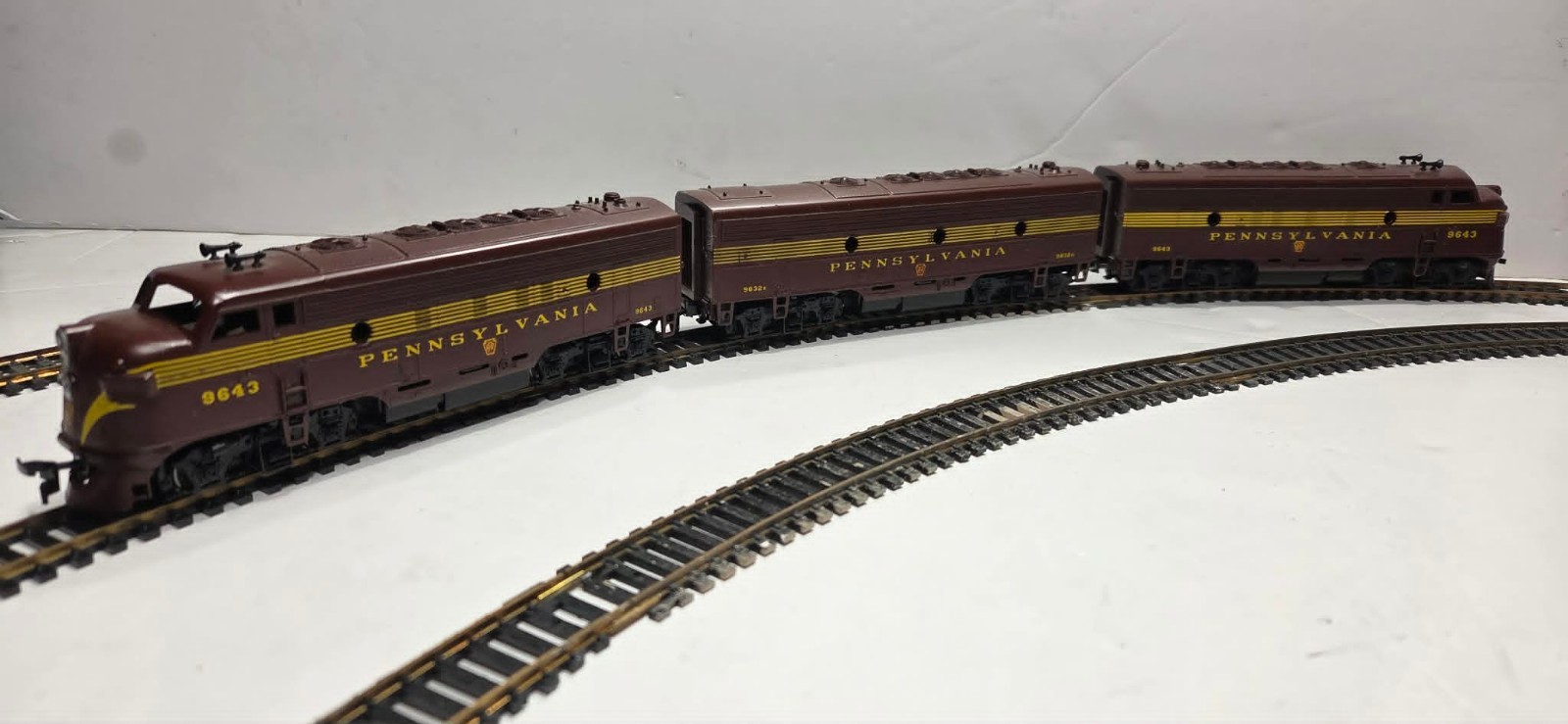 RARE Vintage Athearn Pennsylvania PRR F7A/F7B HO 7- Passenger Train Set Blue Box