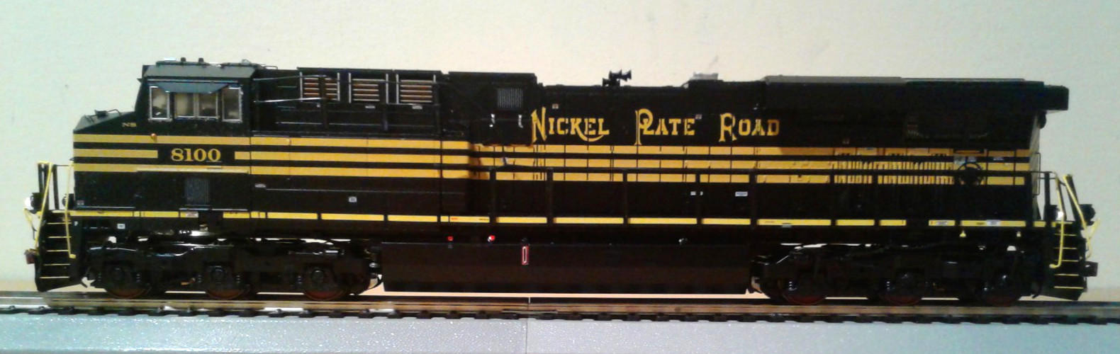 HO SCALETRAINS RIVET COUNTER GE ES44 NORFOLK SOUTHERN NKP NS #8100 DCC NO BOX