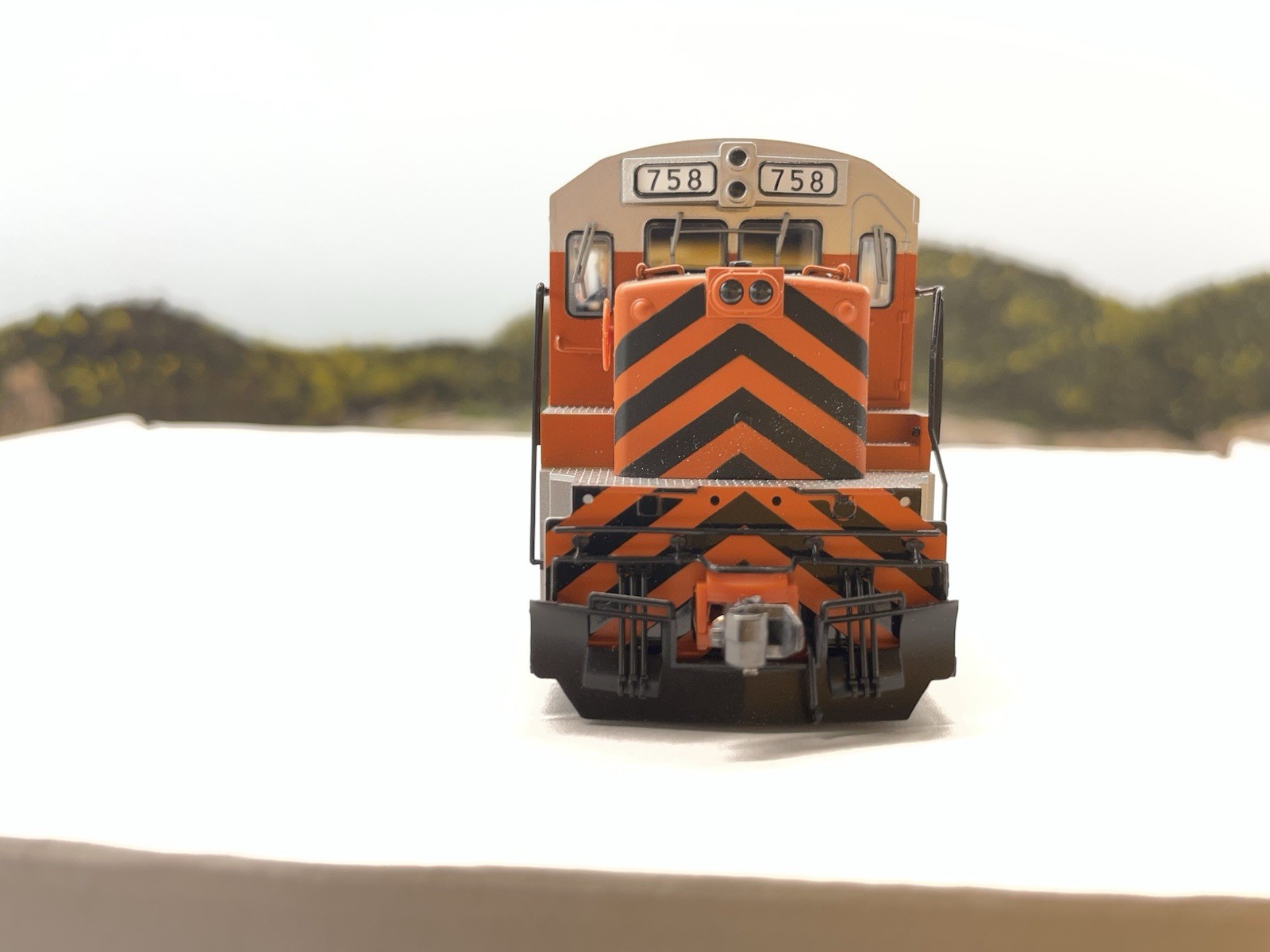 Western Pacific U30B – Road #758 HO scale locomotive.