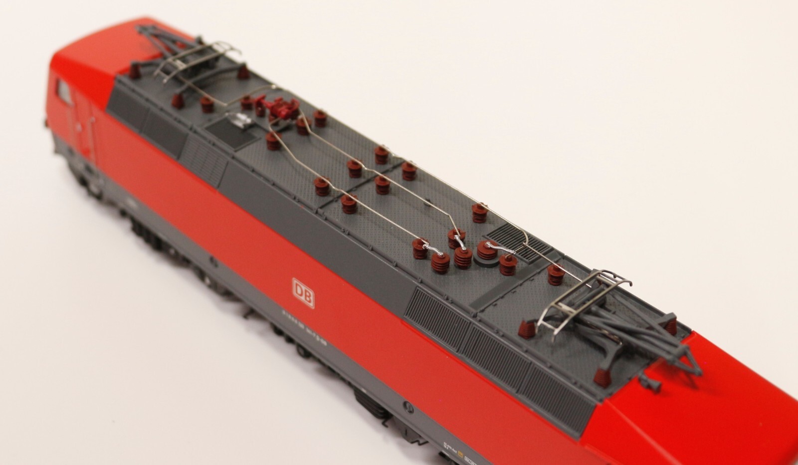 ACME 60376 120 141-7 DB AG Red Traffic Livery, 4 Front Handrails, UIC