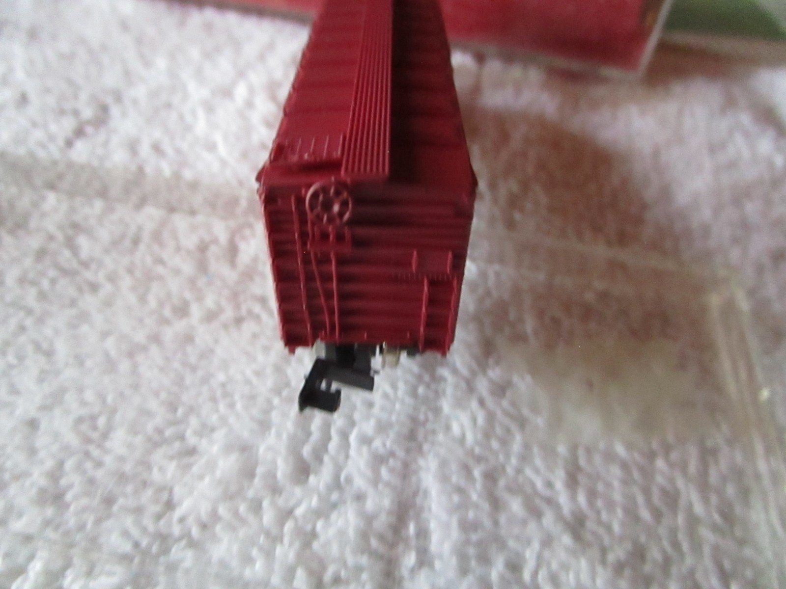 VINTAGE CON-COR N SCALE 1985 MERRY CHRISTMAS BOX CAR CCMX 122585 NIB MADE JAPAN