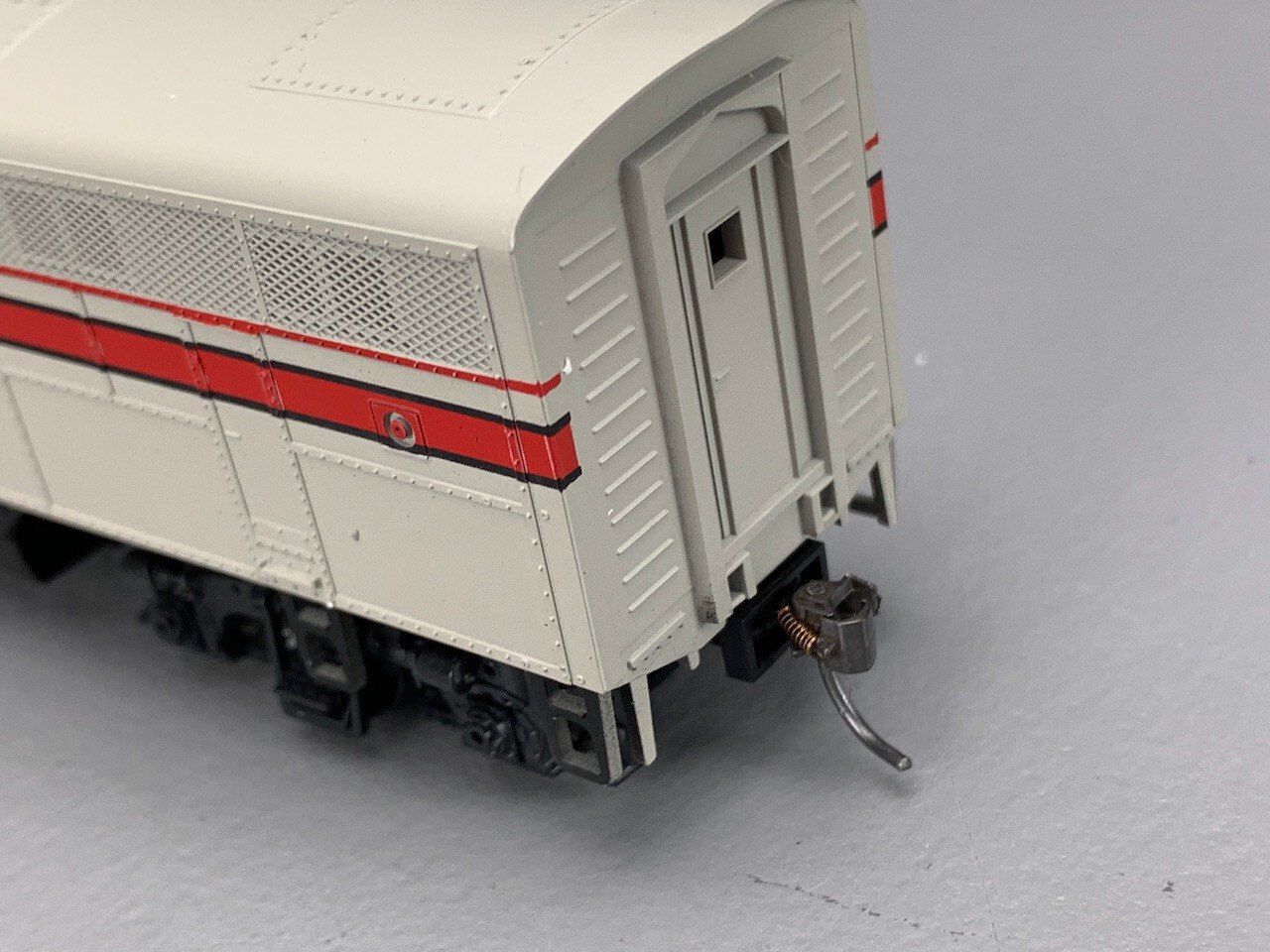 HO Stewart 8221 F3B PH II Locomotive CB&Q Low Fans Powered HO4106