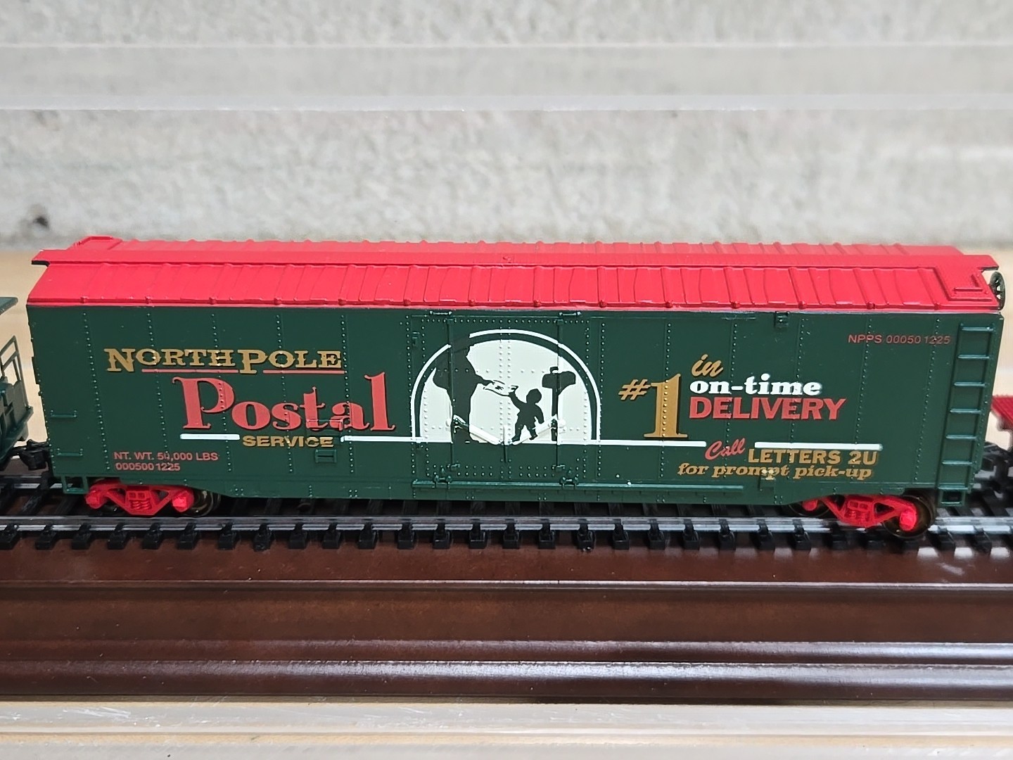 Franklin Mint HO Train North Pole Limited Steam Locomotive Tender Car Track Case