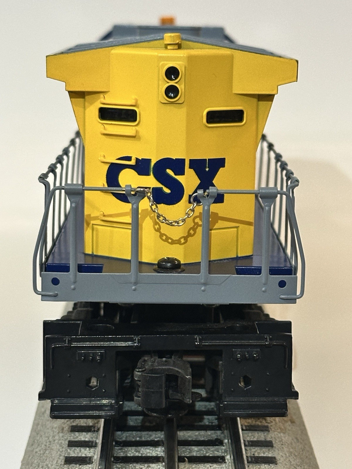Lionel 6-18215 O Gauge CSX Dash 8 40-C Diesel Engine #7643 EX+/Original Box
