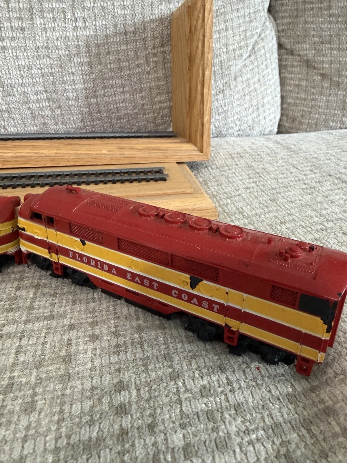 Vintage Train Book End Set Red Florida East Coast Locomotives