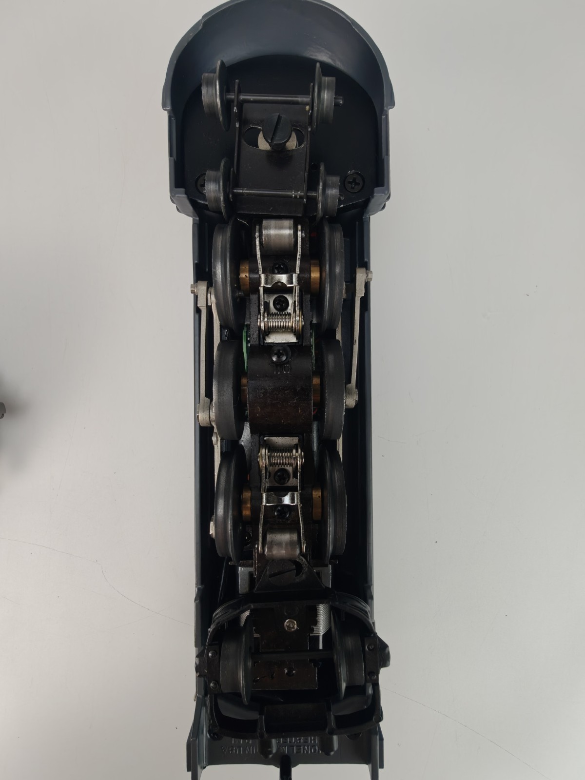 Lionel 1668E K-4 Torpedo Locomotive w/Sound Tender