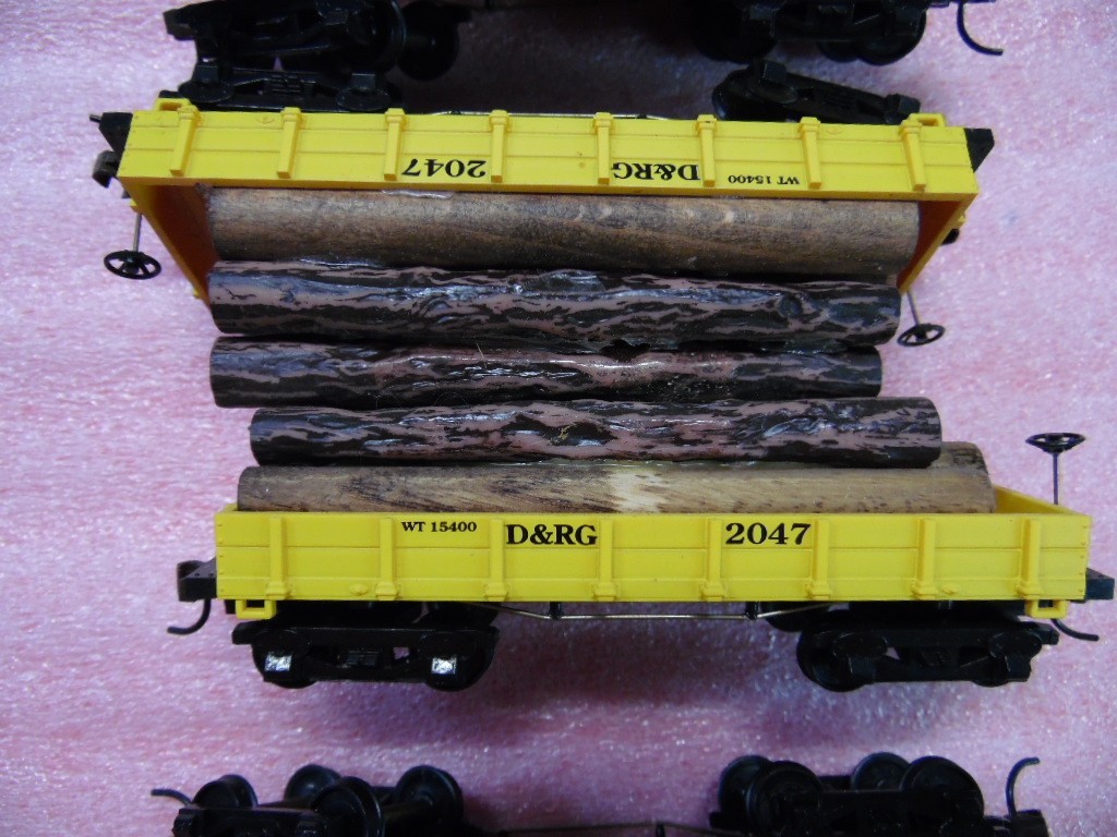 HO 36 MONON BL2 LOG TRAIN DCC “TESTED”