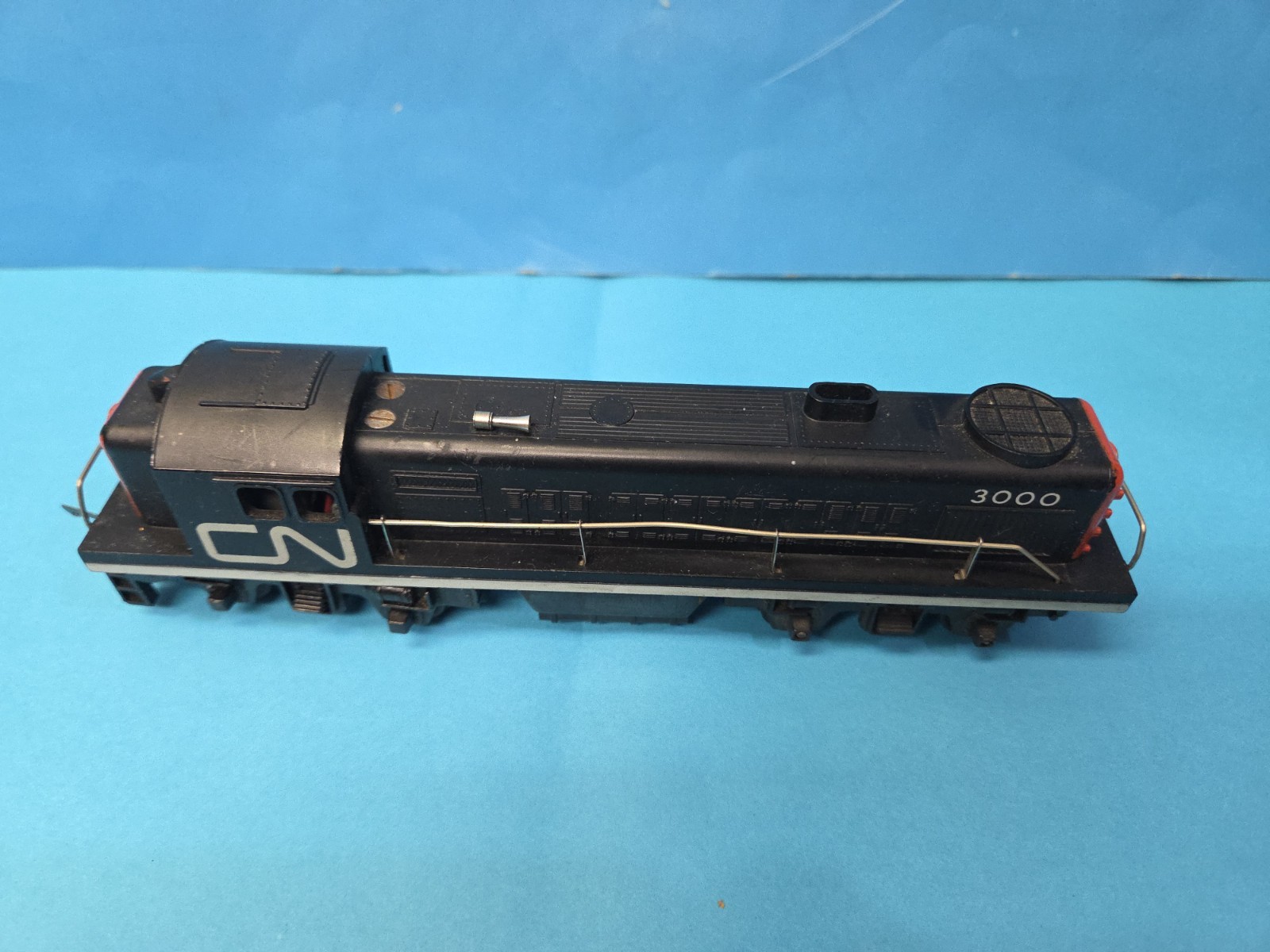 Vintage Tri-ang Canadian National Diesel Switcher Locomotive 3000 CN Black Red