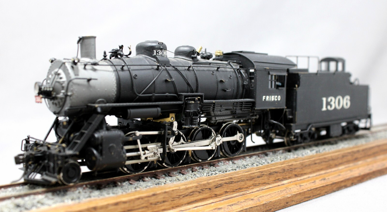 HALLMARK MODELS BRASS Frisco Class 1306 2-8-0 Consolidation Steam Locomotive, C8