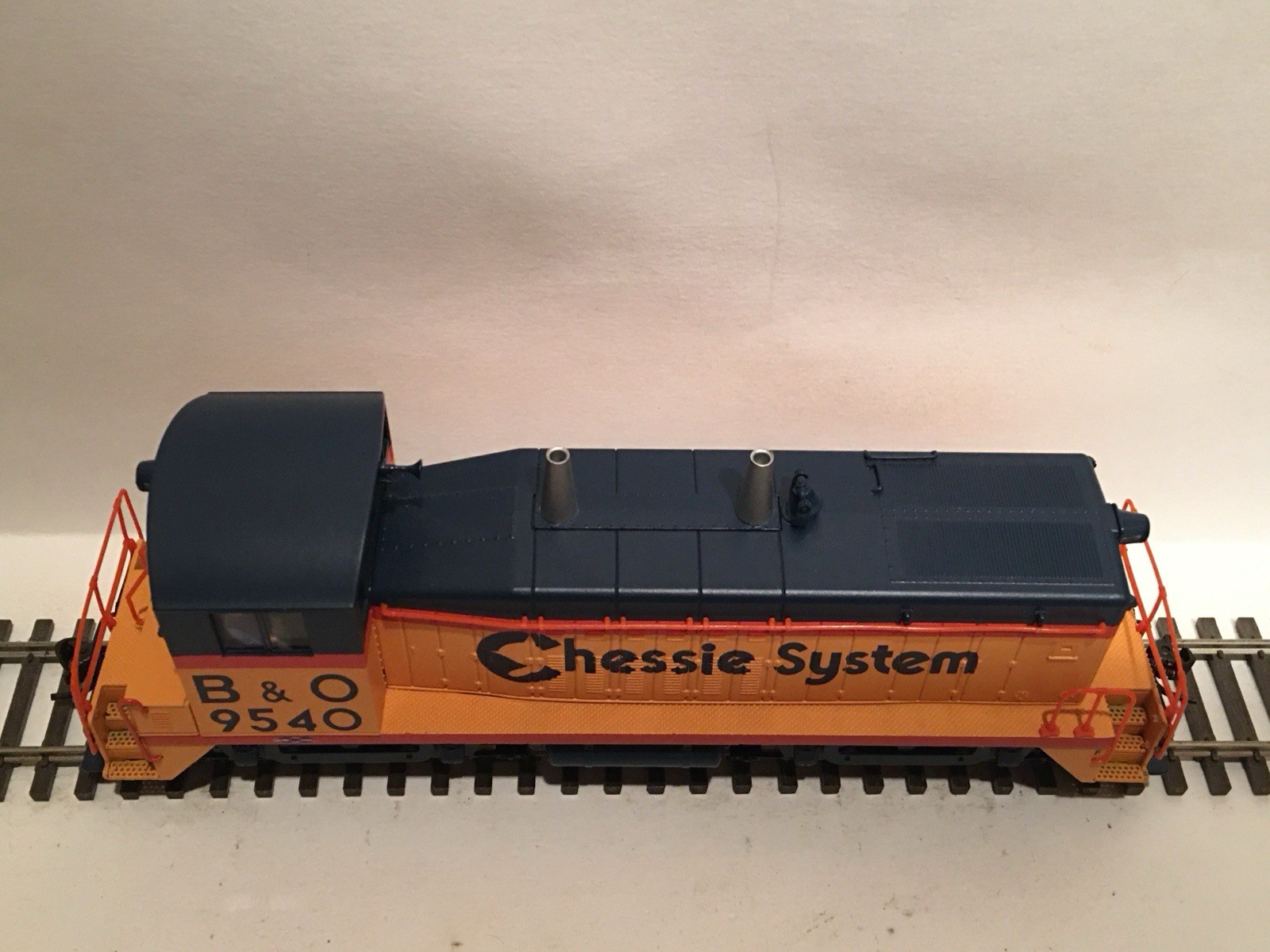 HO Broadway Limited 2107 Chessie EMD NW2 Switcher Locomotive B&O #9540 DCC SOUND