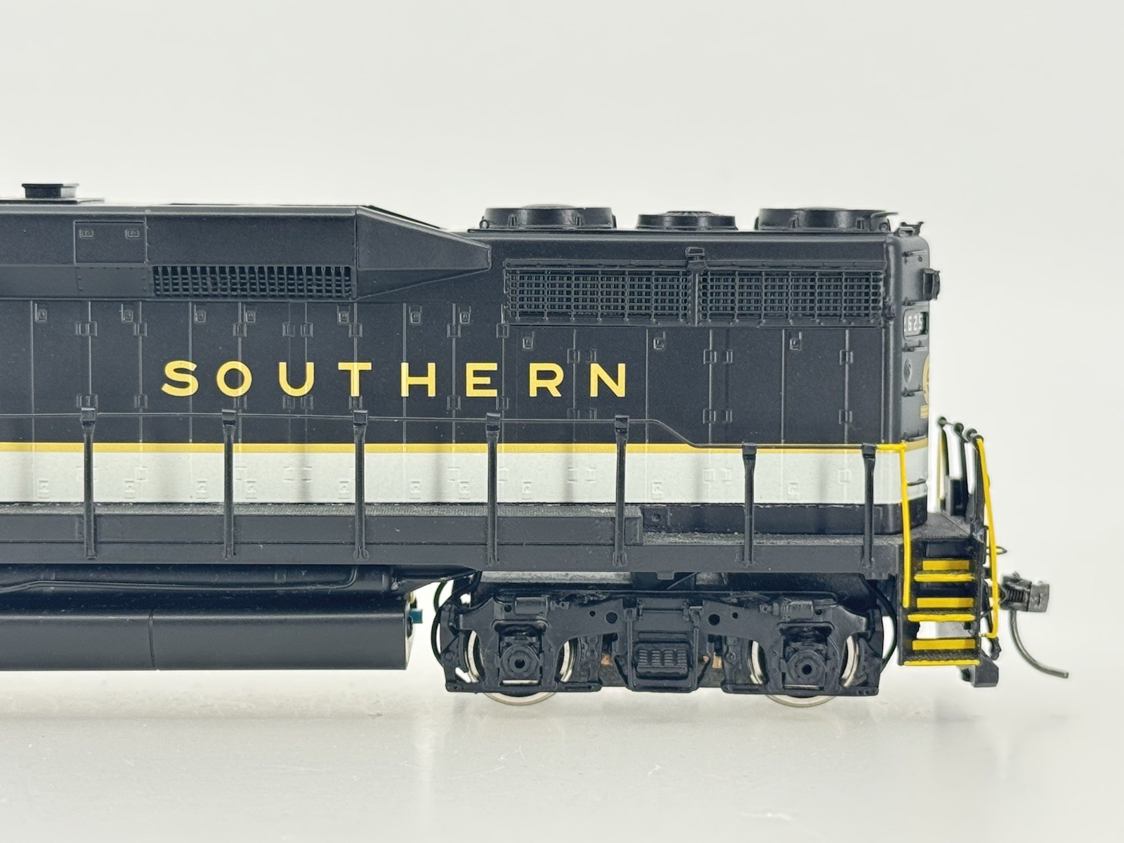 HO Challenger Imports CIL 2166.1 Southern Railway GP30 High Hood DCC SOUND