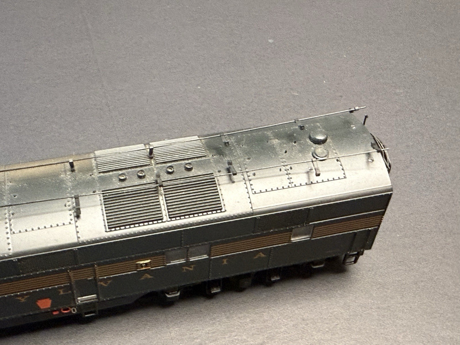 FOR PARTS Walthers Proto E7A Pennsylvania PRR 5843 DCC HO Green Gold 920-40986