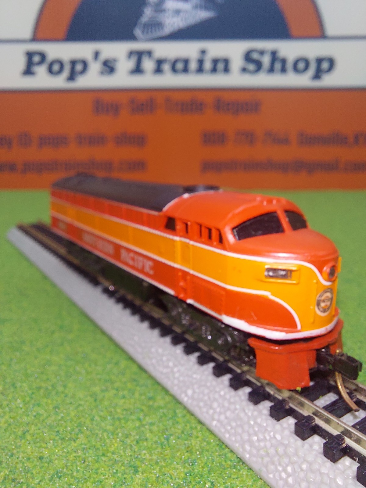 Vintage Atlas N Scale 2125 Southern Pacific FMC Diesel Locomotive 6303