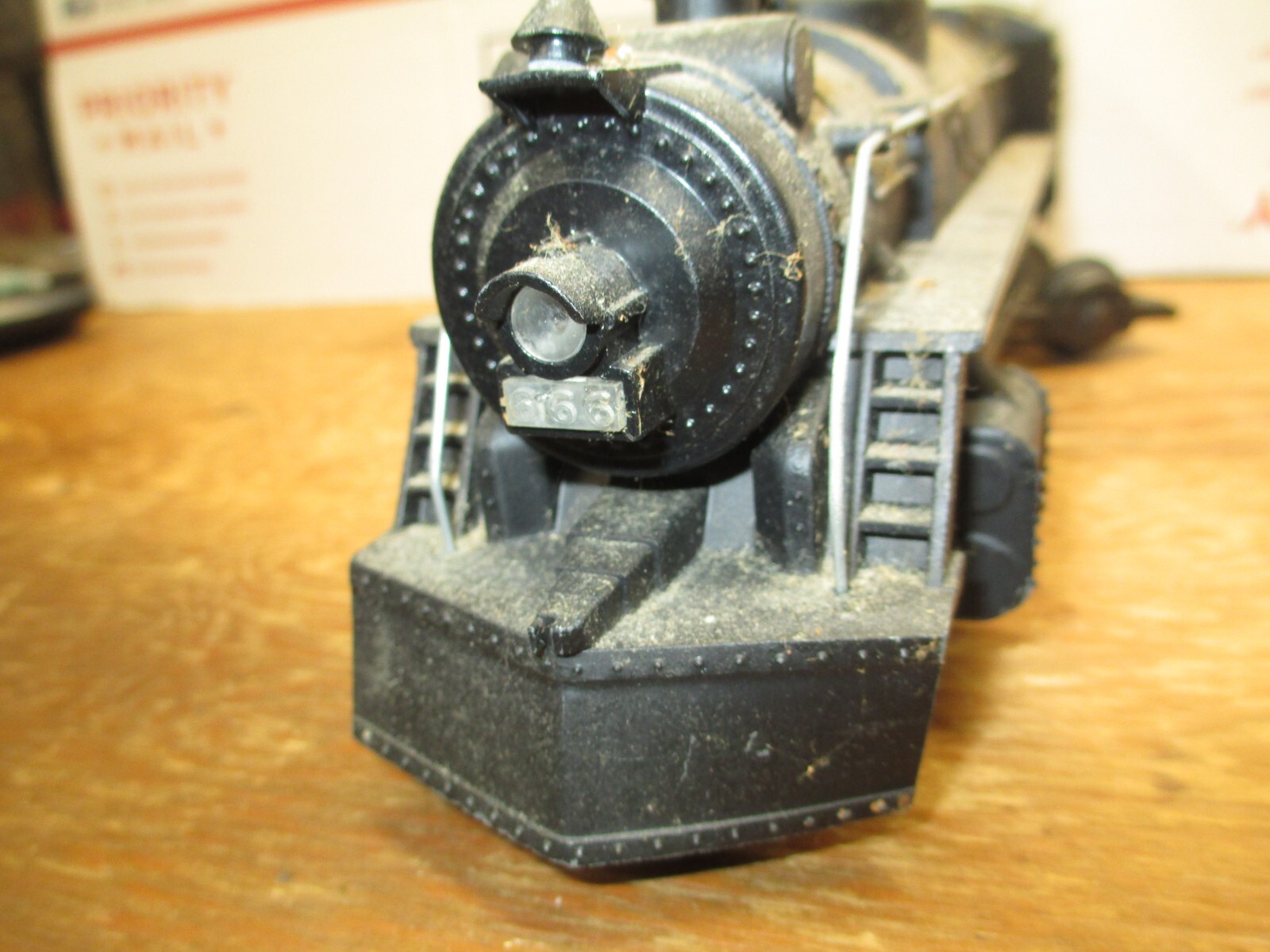 VINTAGE MARX LOCOMOTIVE #666 LISTING # 10