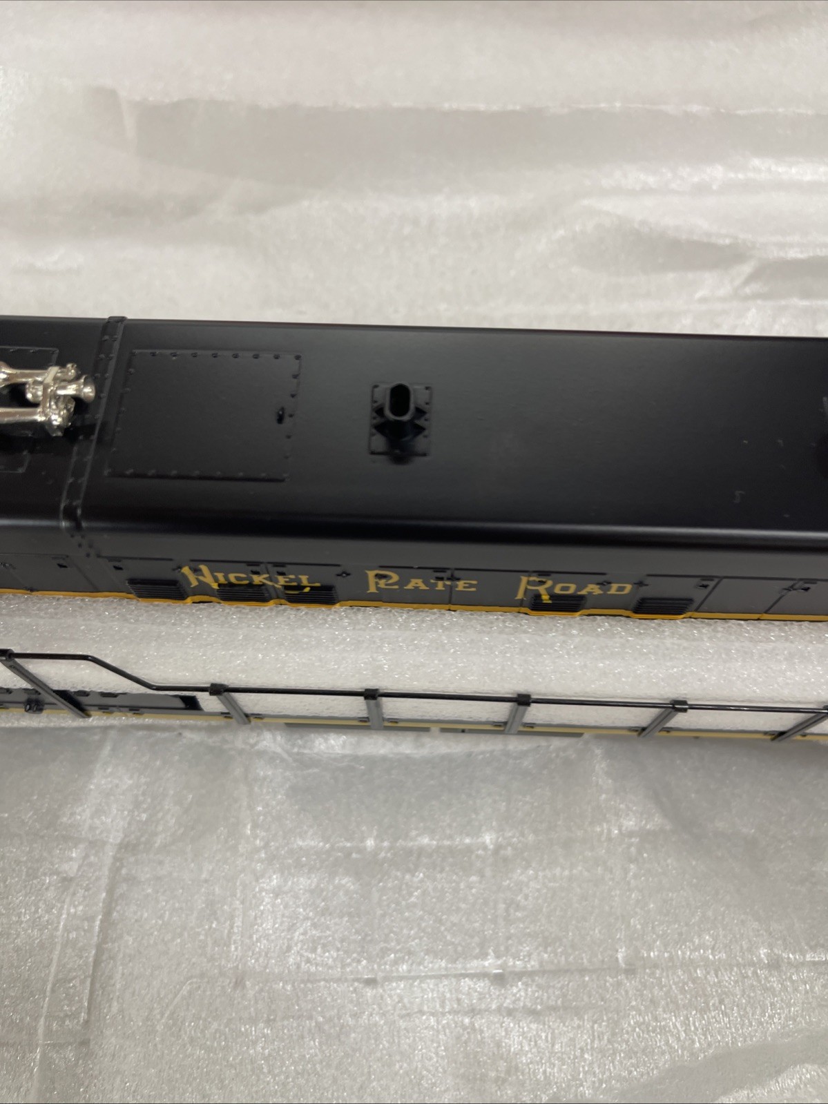 MTH MT-2110L Nickel Plate Road Cab No. 350 EMD SD-9 W/Proto OB Cab 350