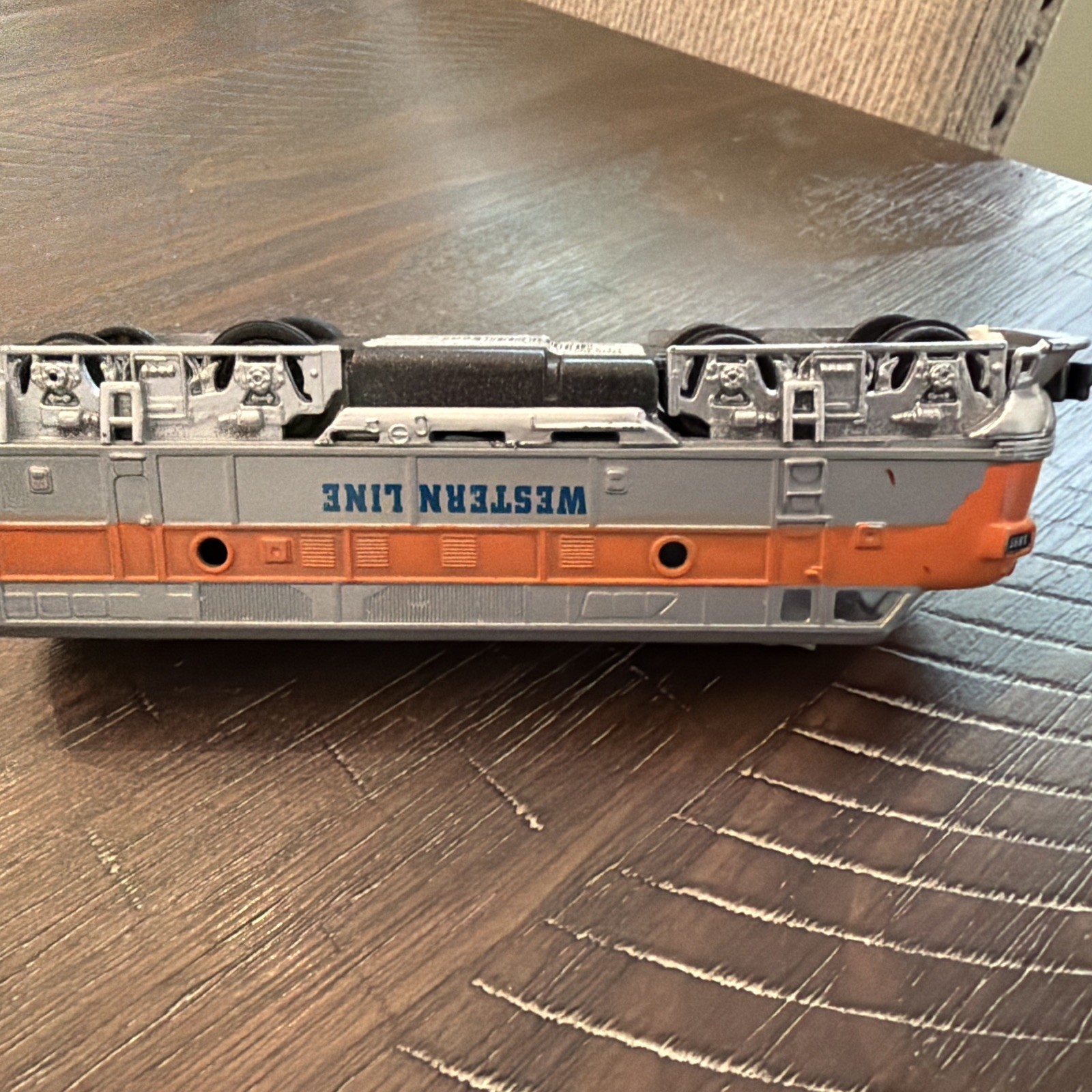 Western Line Diesel Train Locomotive Orange Silver F-Unit Engine