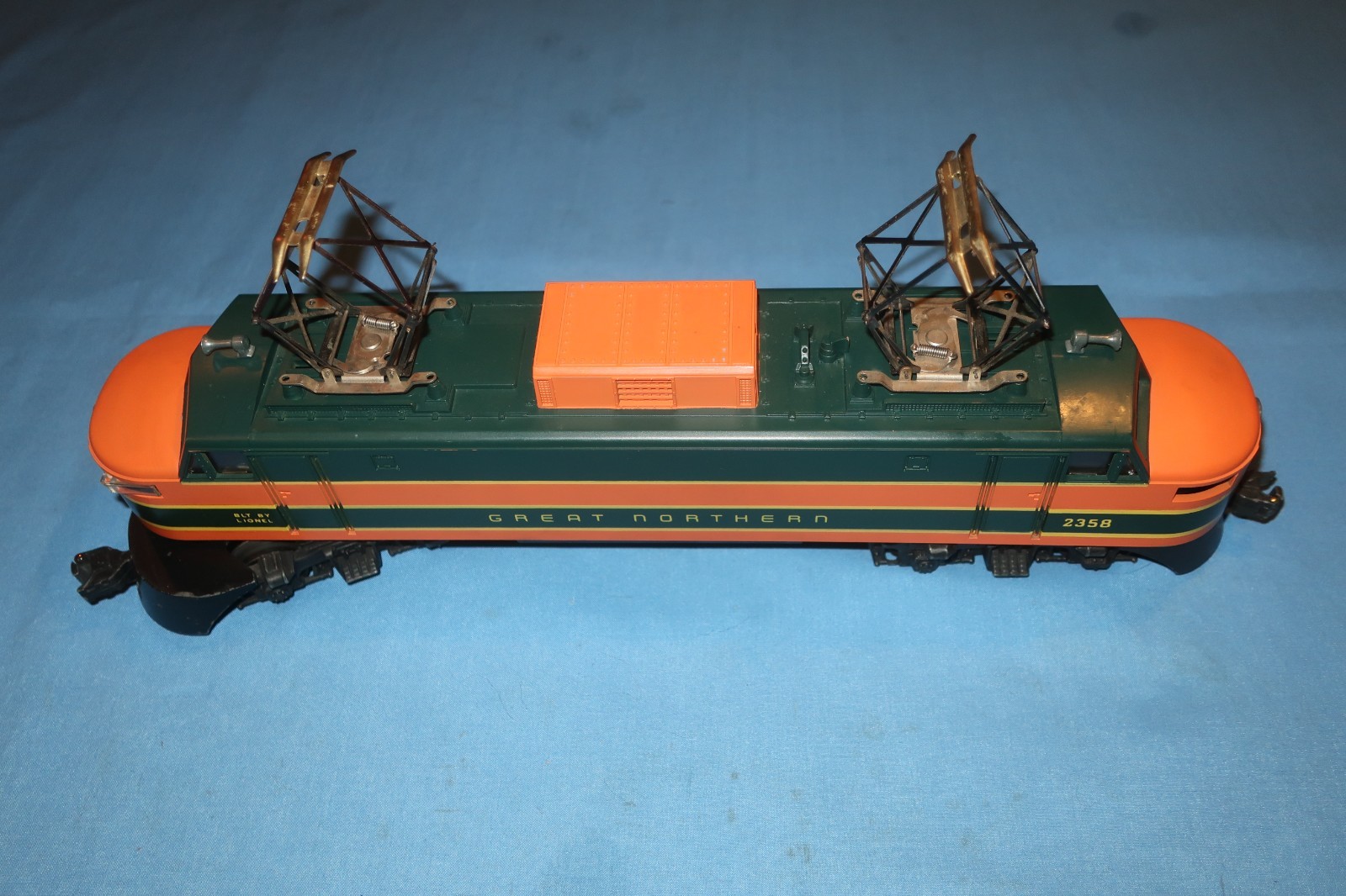 Lionel #2358 EP-5 Great Northern Electric Locomotive. Runs well. Restored