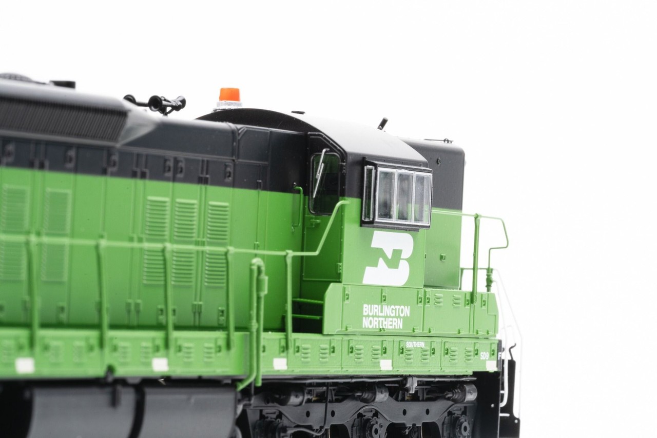 Rapido ~ HO Scale ~ Burlington Northern ~ SD9 #6229 ~ DCC & Sound ~ 050627