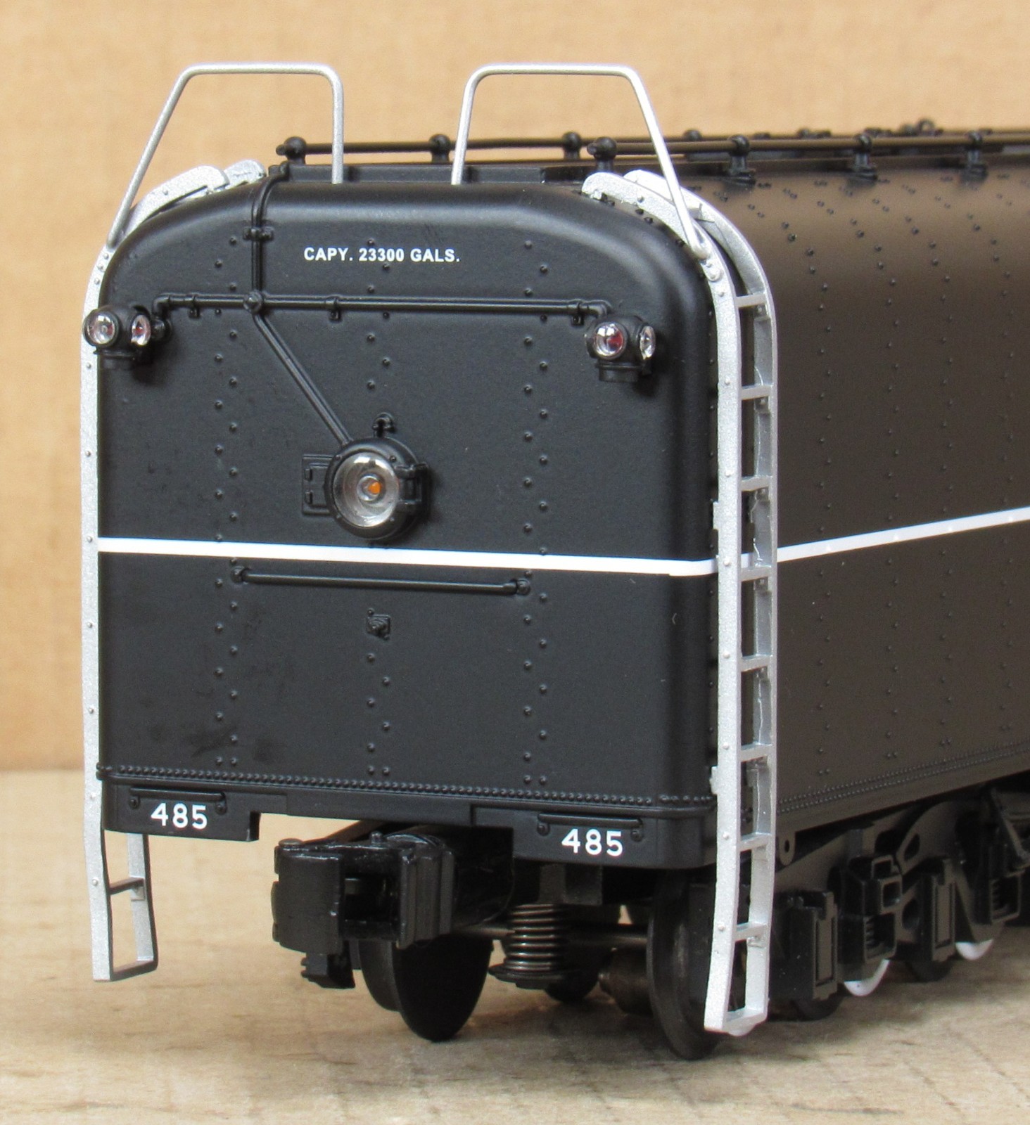 Lionel 38080 Western Pacific GS-6 4-8-4 Steam Engine w/TMCC/RS O-Gauge LNIB