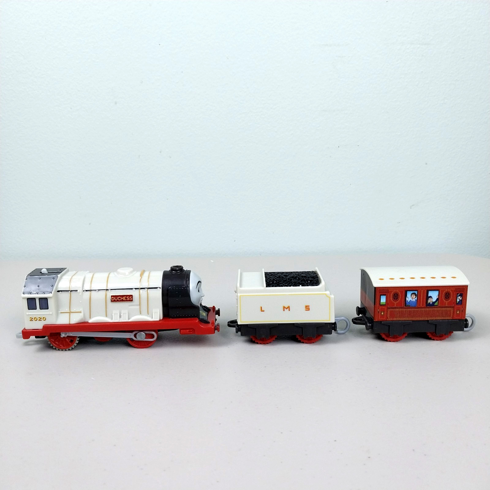 Thomas & Friends Trackmaster Duchess Motorized Train and 2 Cars Mattel