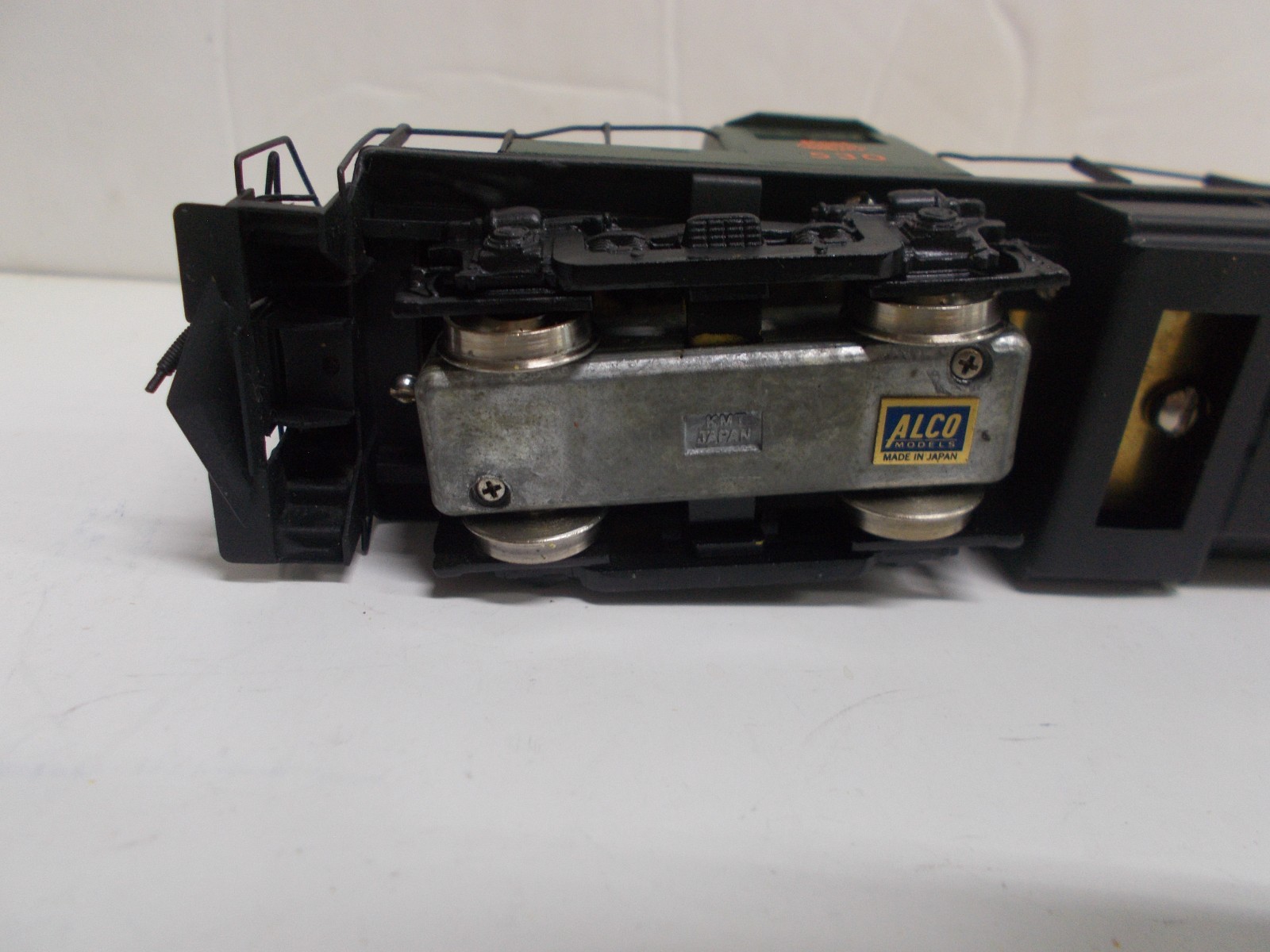 ALCO # D-123 ~BRASS~ NEW HAVEN RS-3 LOCOMOTIVE # 530 ~RUNS GOOD~READ~HO SCALE