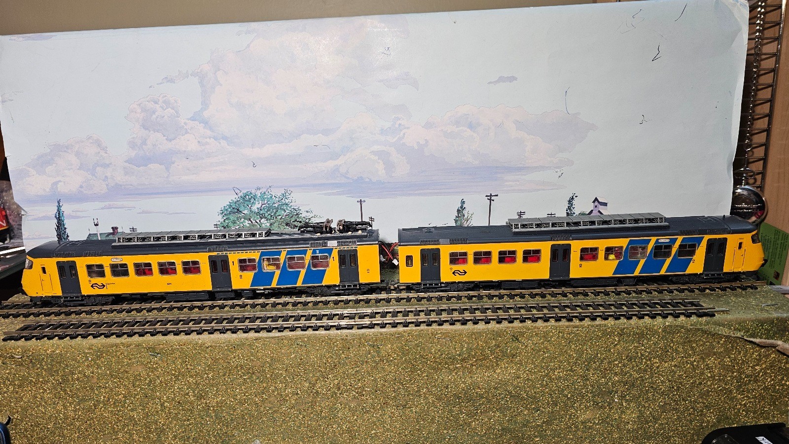 Fleischmann “Sprinter” Two Car Rail Car – GORGEOUS SET!!