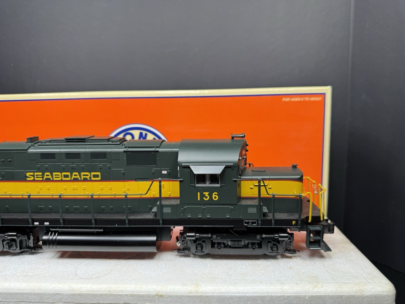 Lionel 6-28219 TMCC Seaboard Alco C-420 diesel engine #136 LNIB