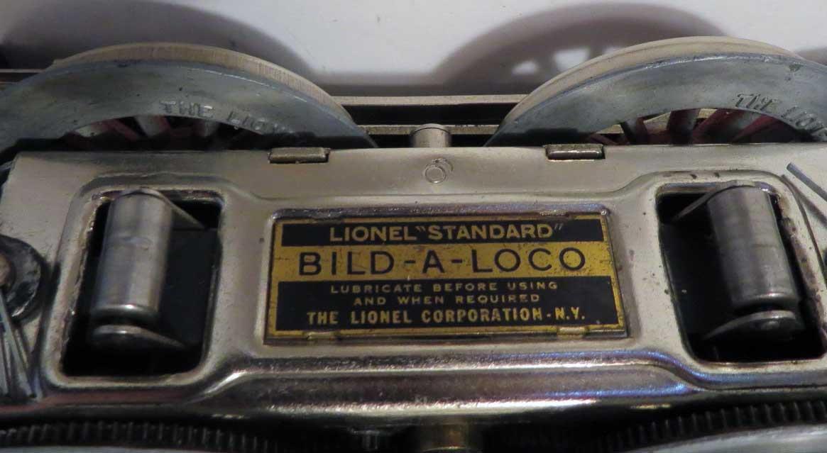 Lionel Pre-War Standard Gauge 385E Steam Engine and Tender – Gunmetal and Copper