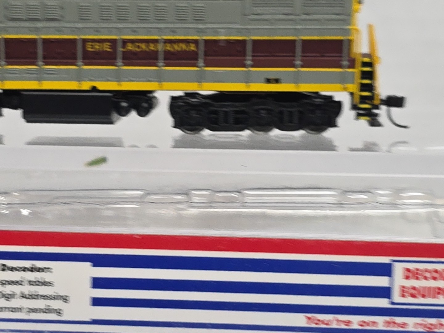 N Scale Atlas 49600 DCC Erie Lackawanna 1853 H24-66 FM Trainmaster Diesel Loco