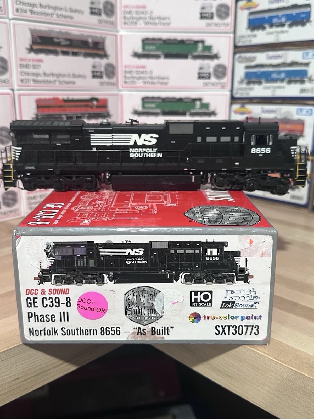 Scaletrains HO GE C39-8 Phase III Norfolk Southern #8656 DCC&Sound USED Heavily