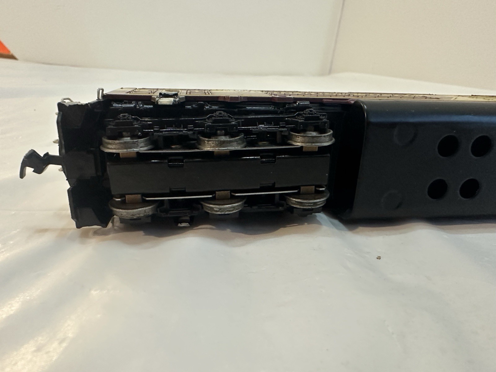 Athearn HO Wisconsin Central BB F45 Locomotives #6650 powered & #6654 dummy