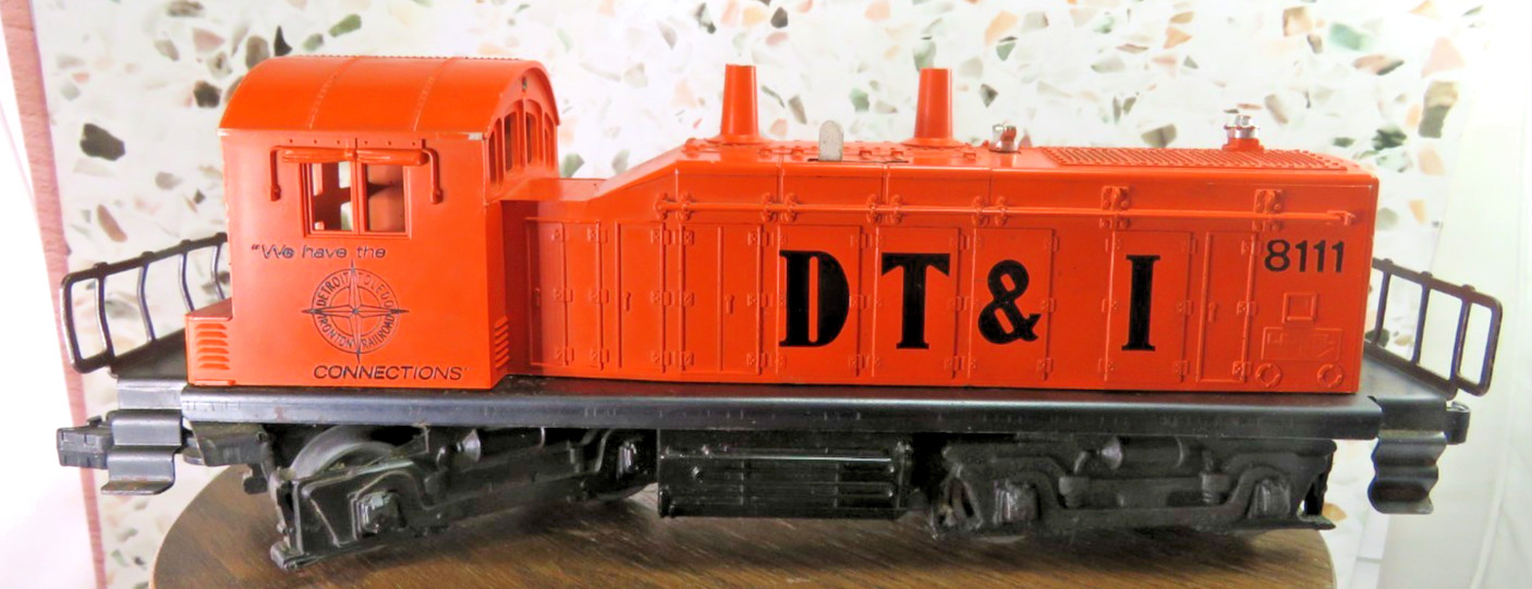 Lionel DT & I 6-8111 O Gauge Orange/Black Diesel Locomotive UNTESTED AS IS