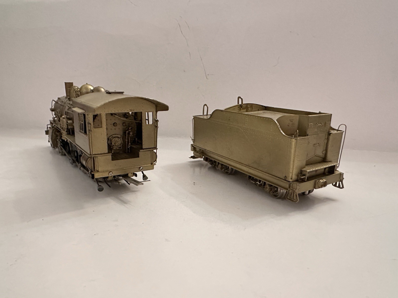 Pacific Fast Mail HO NORTHERN PACIFIC X 4-8-0 BRASS STEAM LOCOMOTIVE
