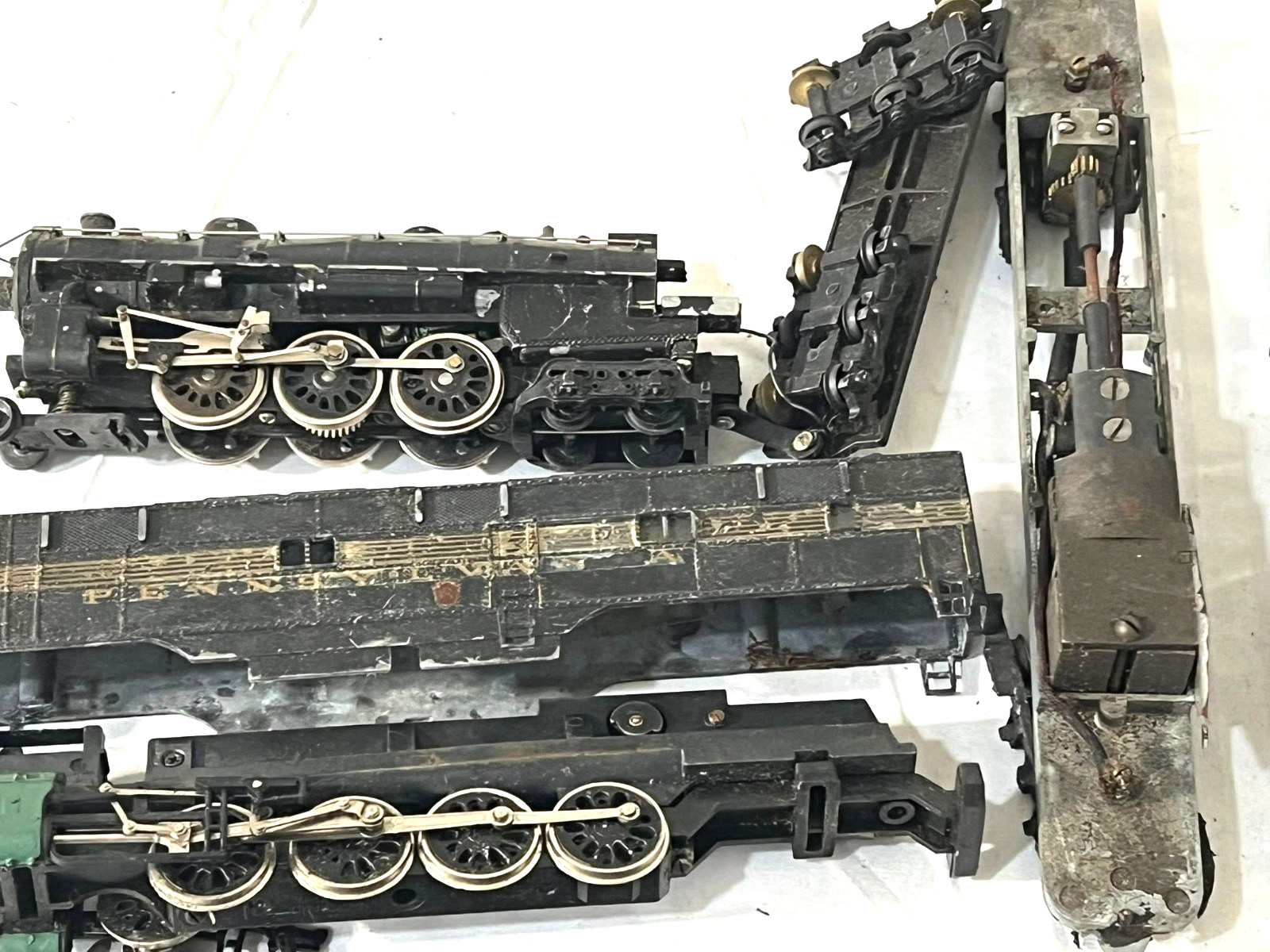 MIX OLD Train Engine Locomotive For Parts Untested Old Repairs AS IS
